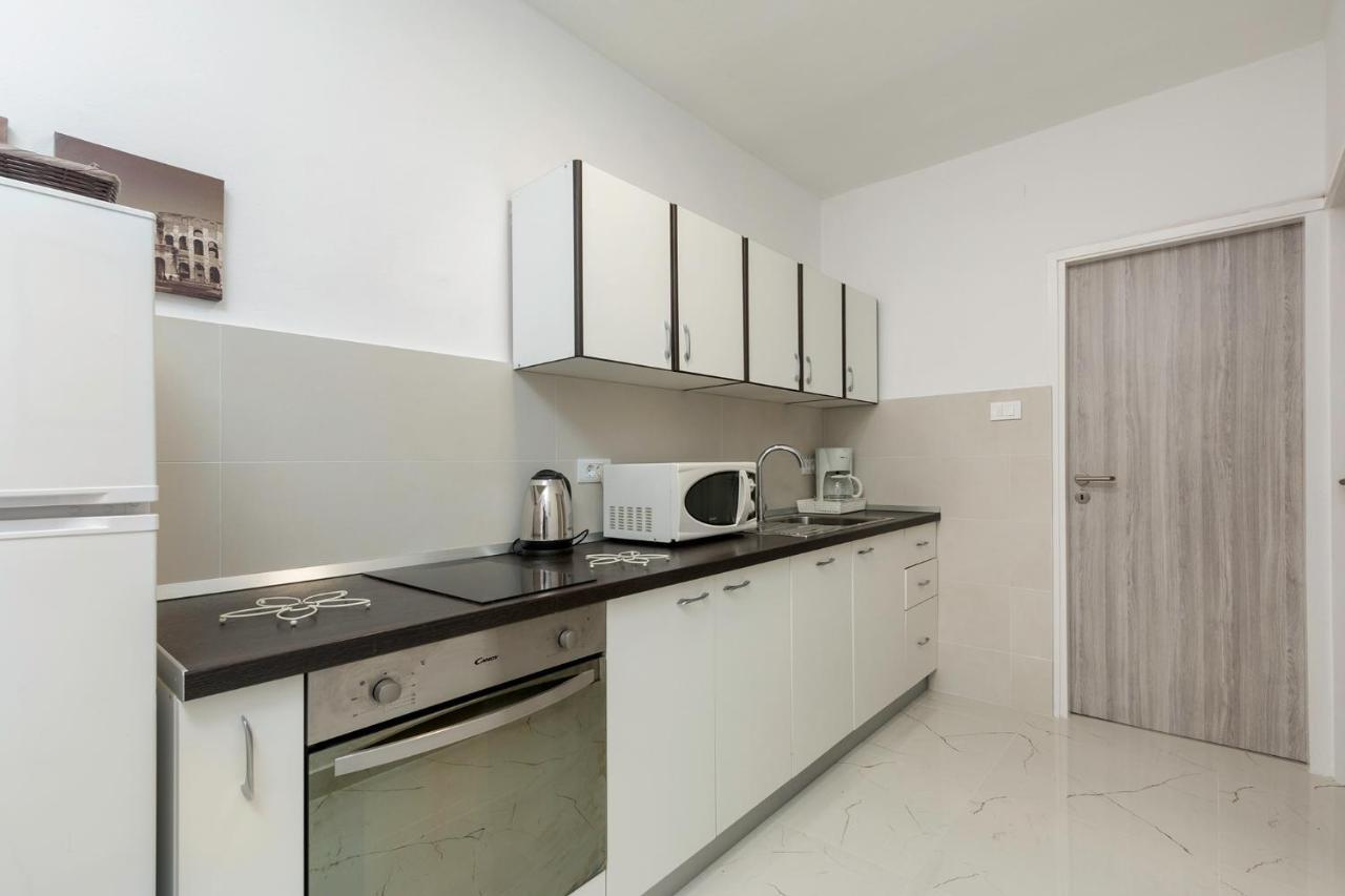 Apartments Marija 821 Pula Dış mekan fotoğraf